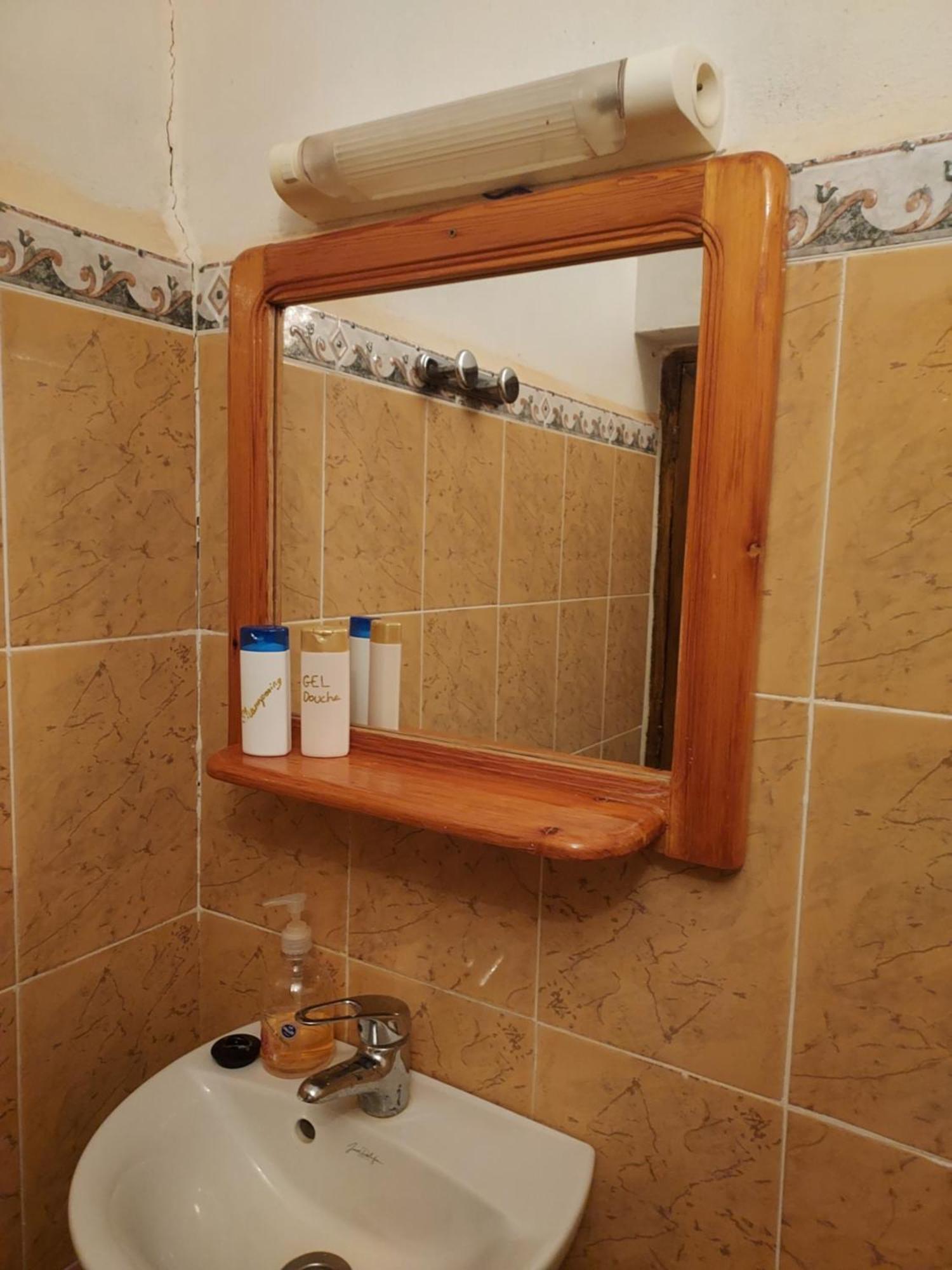 Riad Ma Bonne Etoile Oulad Driss Стая снимка